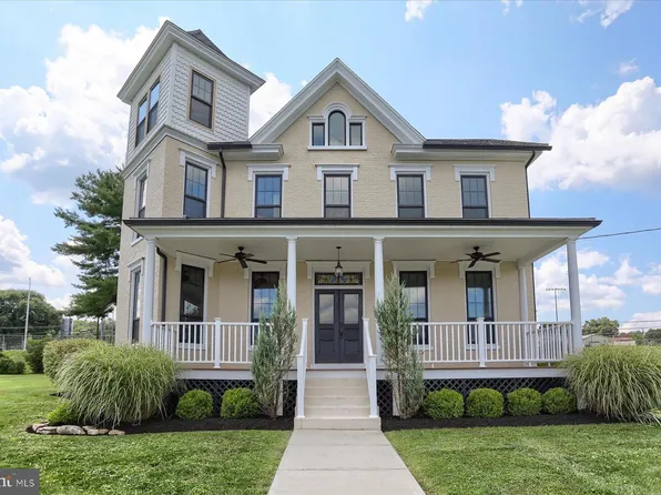 605 N 4th St, Newport, PA 17074