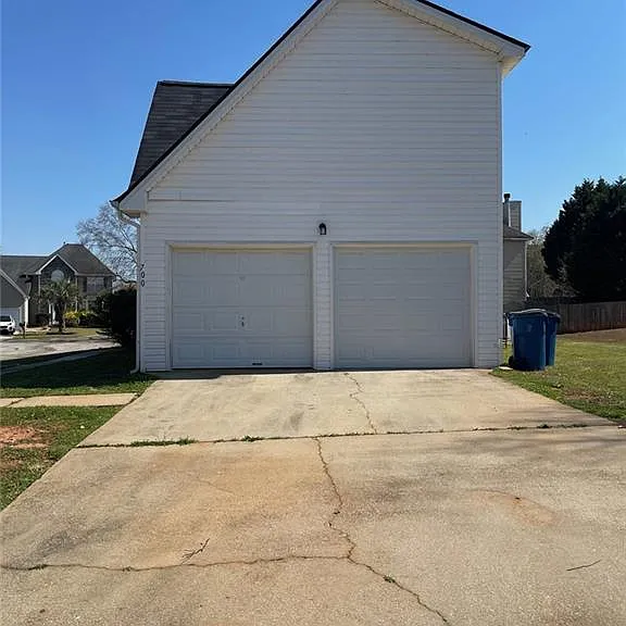 700 Cannoli Ct — Photo 3