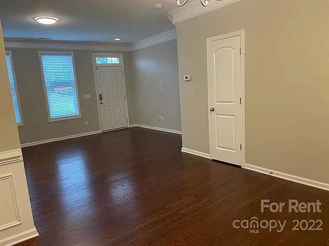 10976 Cedar Walk Ln — Photo 6