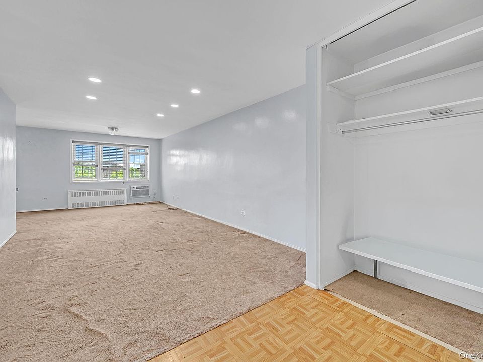 1st image of 8710 149th Avenue #5F