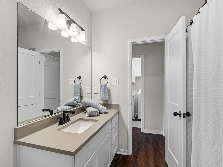 712 Ashberry Dr — Photo 28