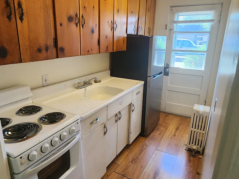 337 S Townsend Ave #D — Photo 10