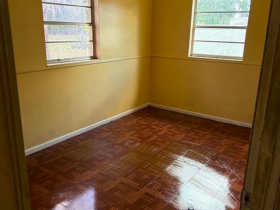 4th image of 3408 Valerie Blvd