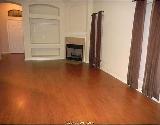 2nd image of 15515 Baker Mdw