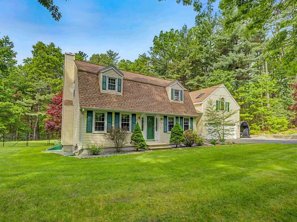 50 Webster Avenue, Pelham, NH 03076