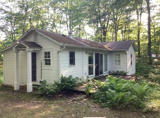 1862 Detroit Harbor Rd, Washington Island, WI 54246