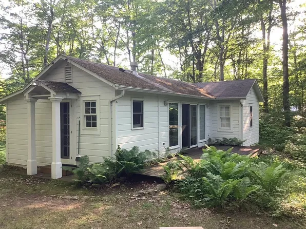 1862 Detroit Harbor Rd, Washington Island, WI 54246