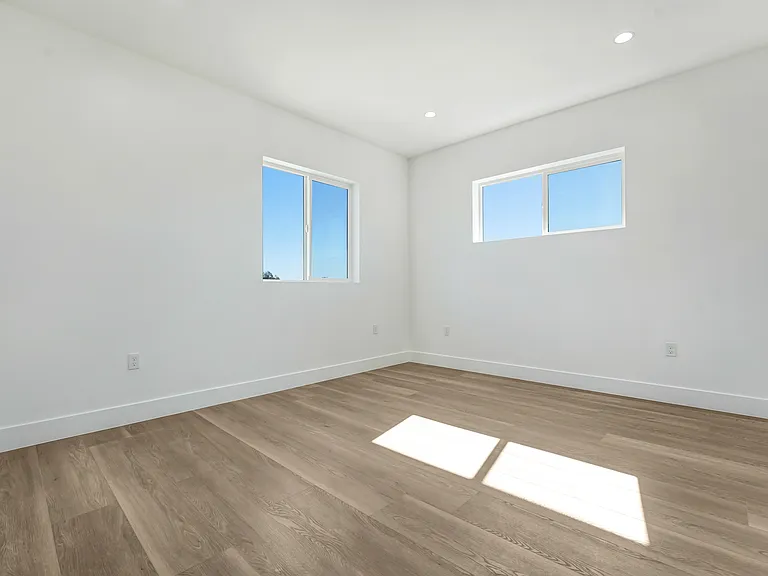 4338 La Clede Ave — Photo 8