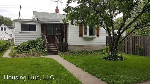 1st image of 989 Randolph Ave
