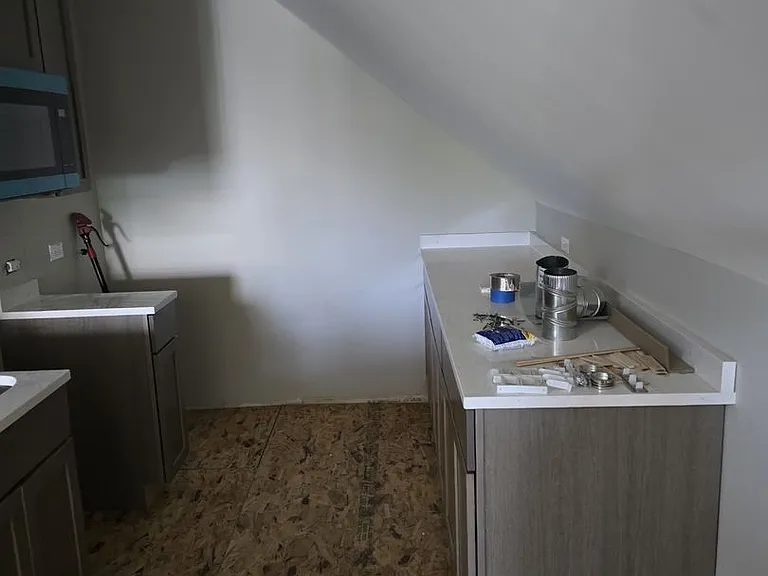 2501 W Cortland St #3 — Photo 6