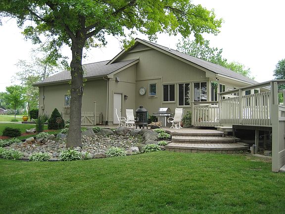 2nd image of 17230 Williams Dr