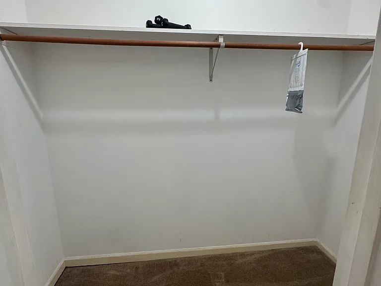 108 Laurel Ct — Photo 18