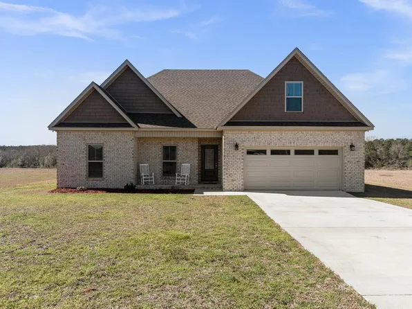 1570 County Road 20, Headland, AL 36345