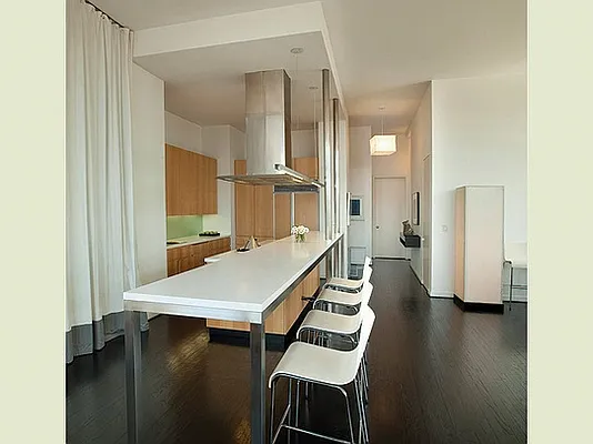 Sold by Stribling | media 3