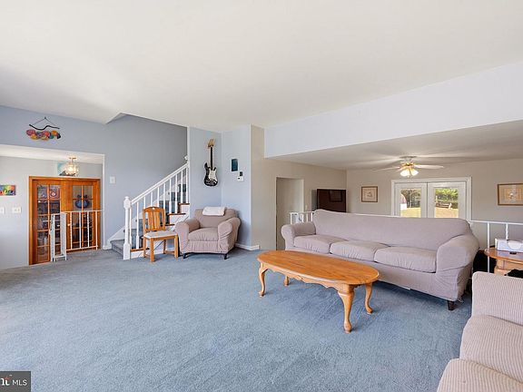 5th image of 15 Alden Rd