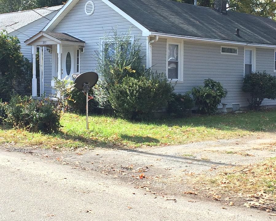1st image of 8915 Plymouth St