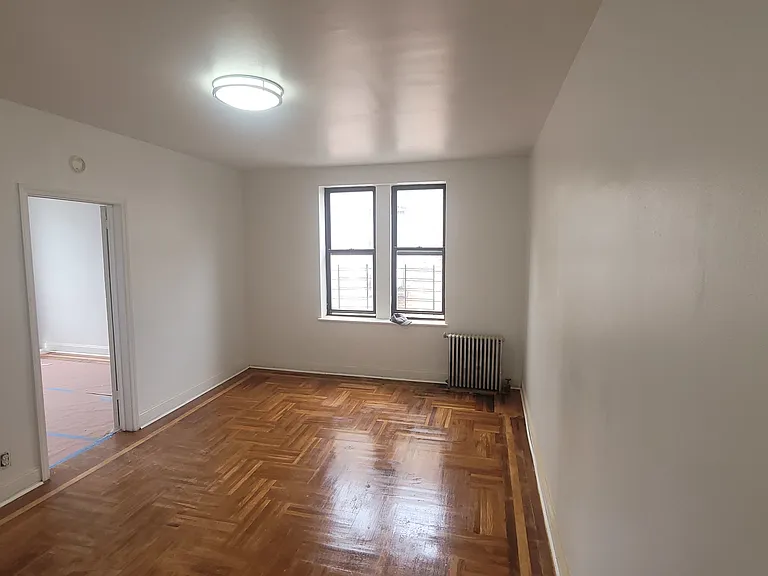 1575 Grand Concourse #54B — Photo 1
