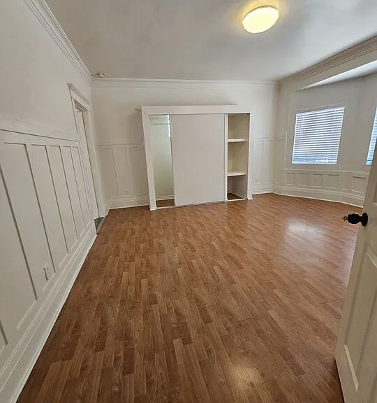 1822 S Oxford Ave — Photo 13