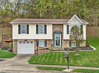 100 Delsandro Dr, Donora, PA 15033