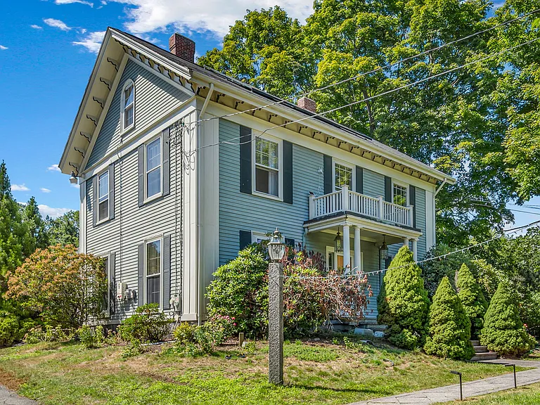 344 Lowell St — Photo 26