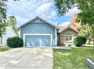 1201 SW Eastman St, Blue Springs, MO 64015