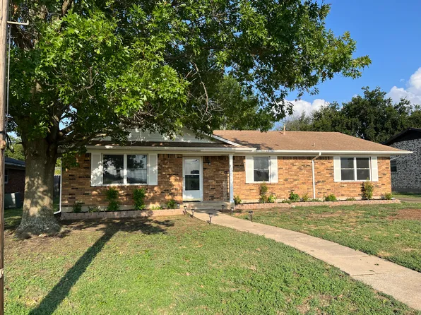 709 S Farmington Rd, Howe, TX 75459