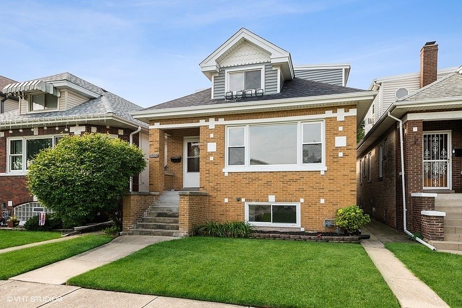 1st image of 7839 W Sunset Dr