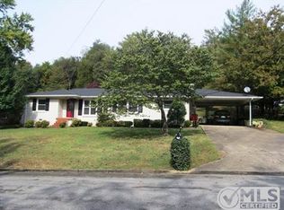 653 Carmack Ave, Carthage, TN 37030