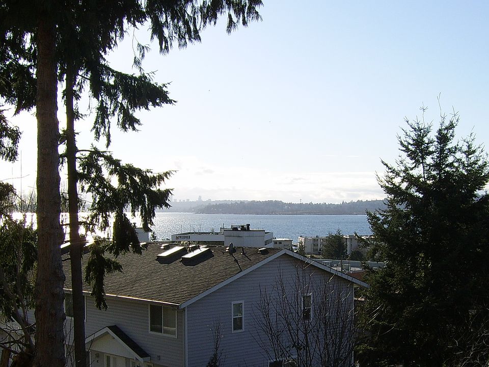 1st image of 11809 100th Ave NE APT B204