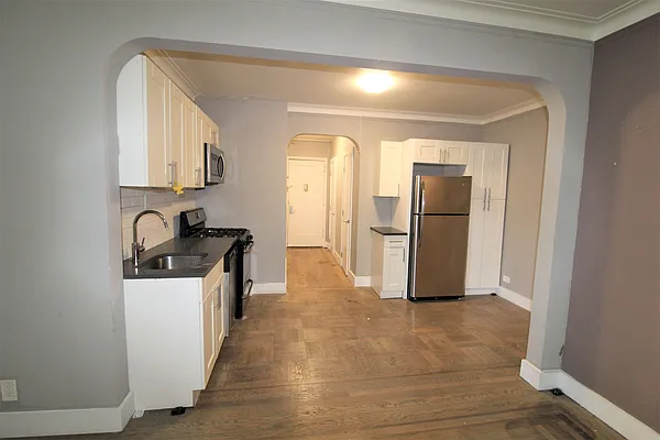 Rented by Bruma Realty LLC | media 13