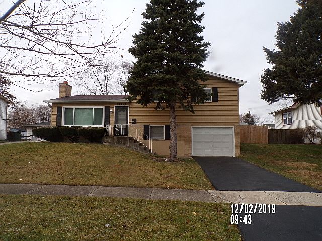 1st image of 18950 Willow Ave