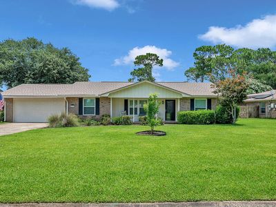 29 Lake Lorraine Cir, Shalimar, FL, 32579