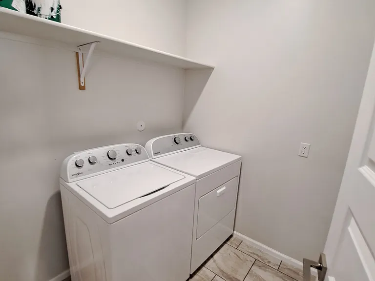 4296 Nambe Ct — Photo 25