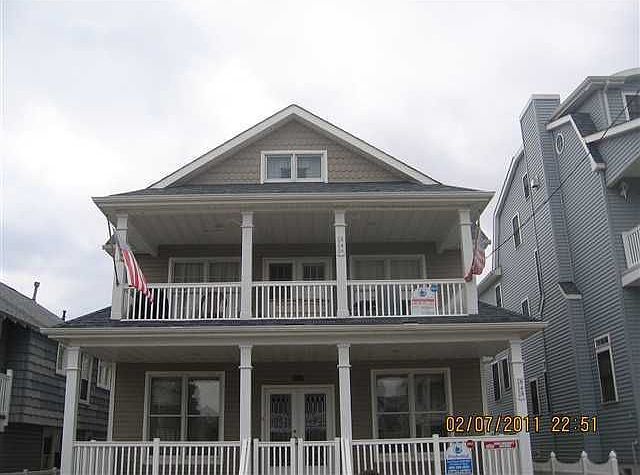 1st image of 846 Brighton Pl #C2