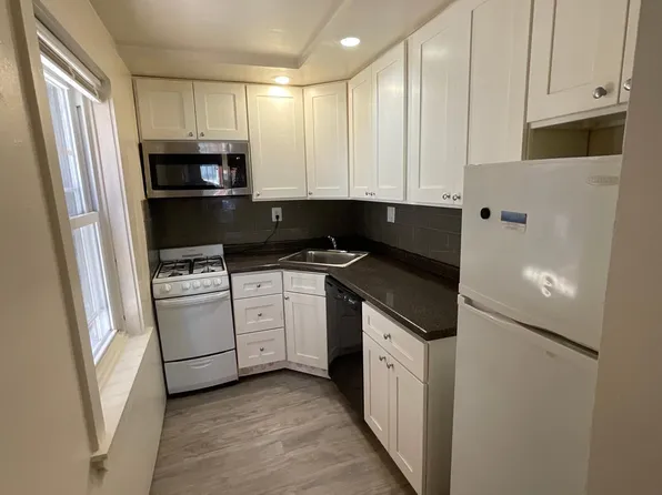 2046 Moravian St #C, Philadelphia, PA 19103