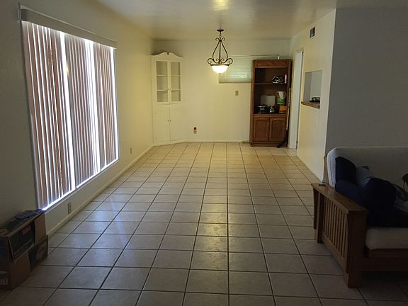 Family Dinning Room