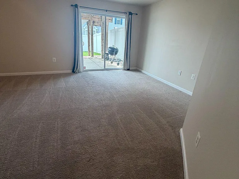 45632 Bethfield Way — Photo 28