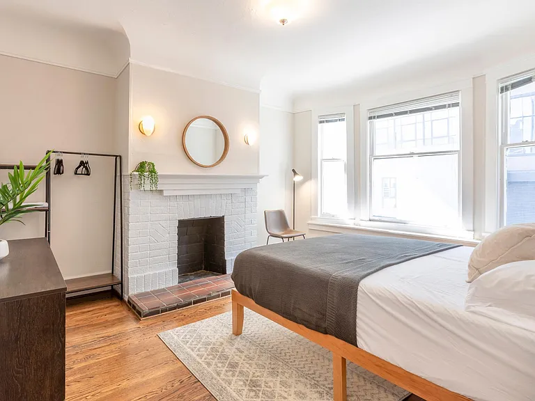 653 Minna St #B — Photo 9