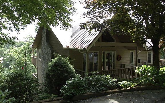 3rd image of 56 Fairway Dr