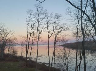 (Undisclosed Address), Owls Head, ME 04854