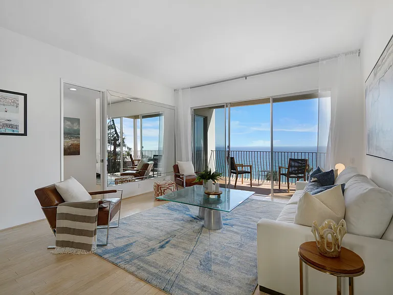 18111 Coastline Dr #2 — Photo 7