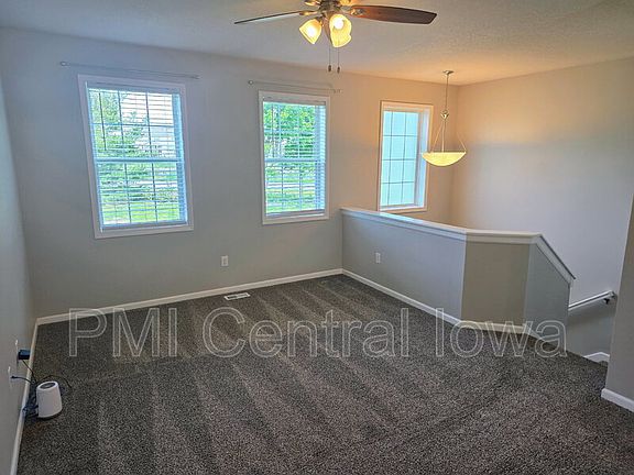 4th image of 4543 NE McDougal Ln