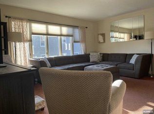 374 Grove St, East Rutherford, NJ 07073