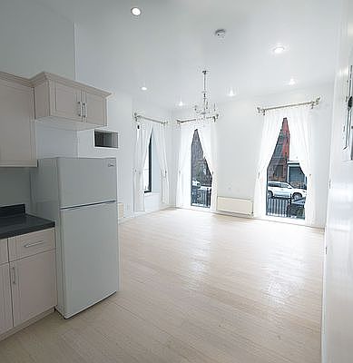 1st image of 78 Herkimer St APT 208
