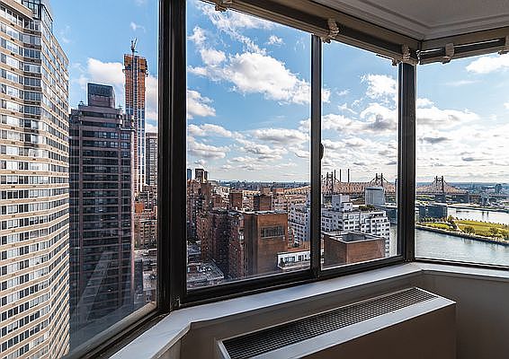 5th image of 429 E 52nd St #18H*