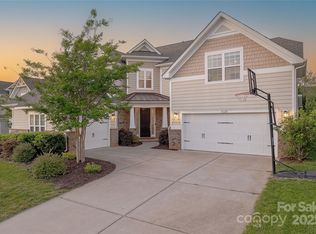 5128 Oakhaven Ln, Fort Mill, SC 29708