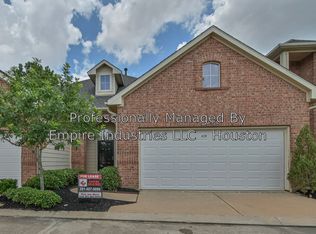 911 Sweet Pine Dr, Katy, TX 77450