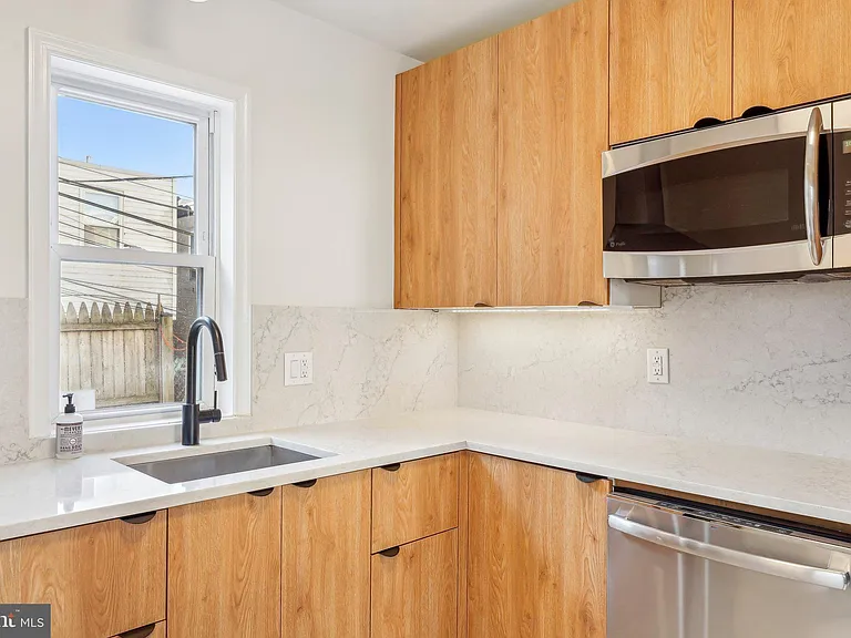 3008 W Harper St — Photo 11