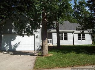2922 22nd St, Rockford, IL 61109