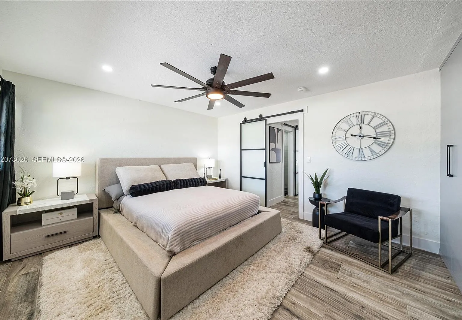 Silver Shores Apts Co-Op — Photo 3